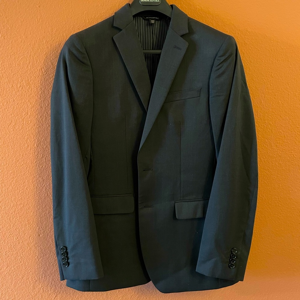 Banana Republic Tailored Fit Blazer / Suit Jacket